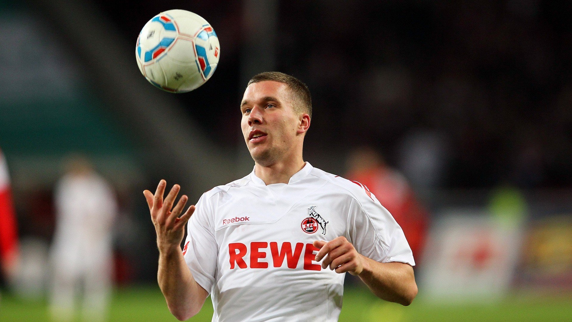 数字化足球训练数据分析在青少年中推广，科学训练新模式，数字游戏_关于足球,你全弄错了吗