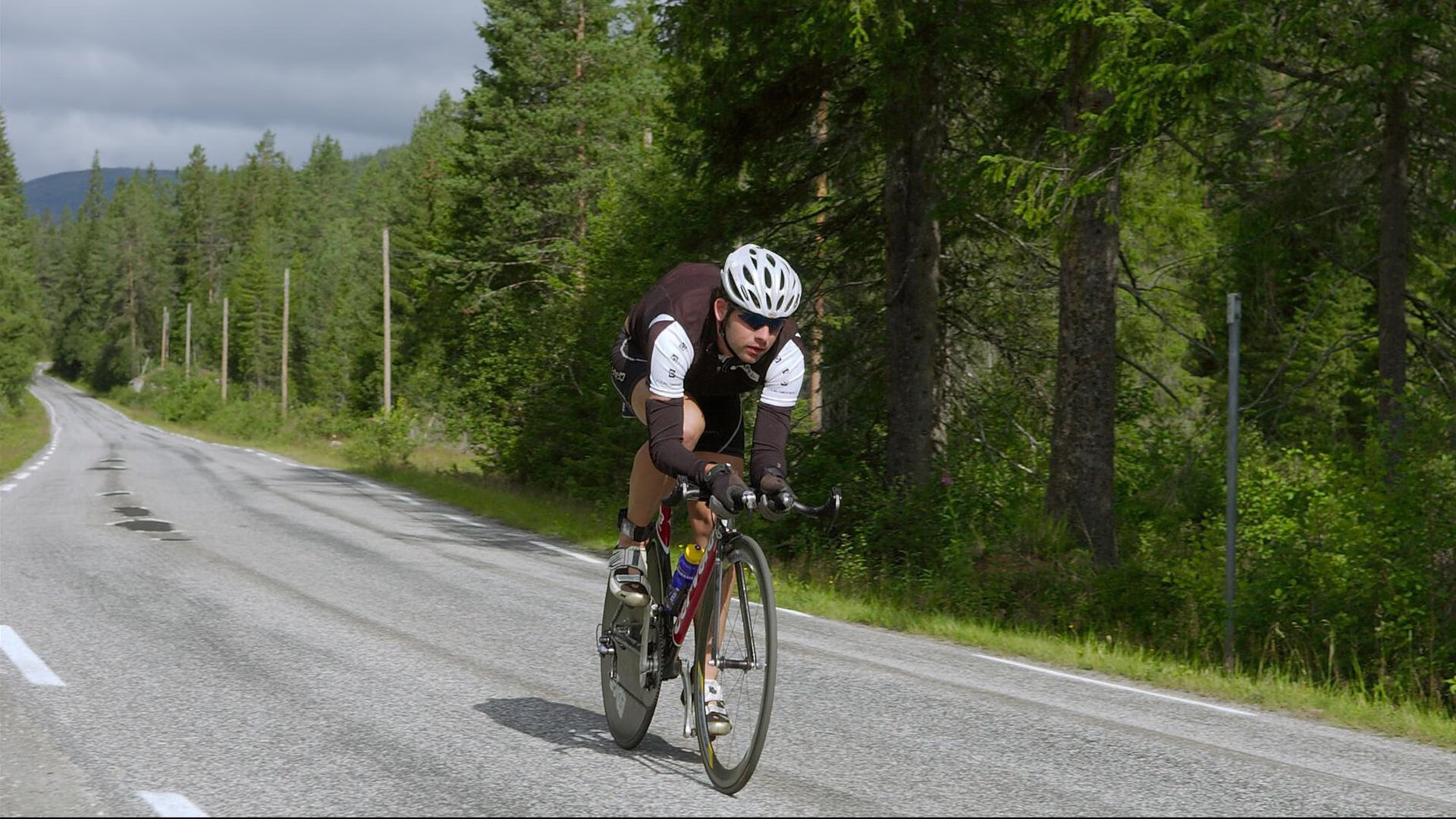 斯瓦泰克继续统治女子网坛，毫无悬念，斯瓦泰克比赛视频